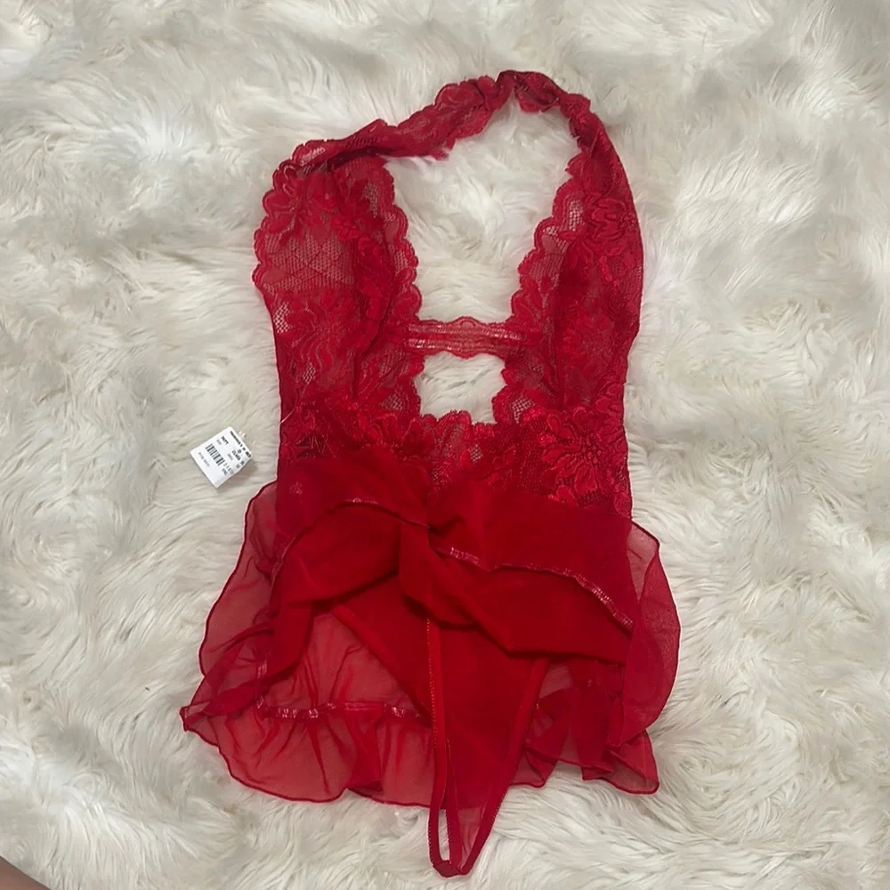 NWT Vintage Y2K Frederick's of Hollywood Red Lace Chemise